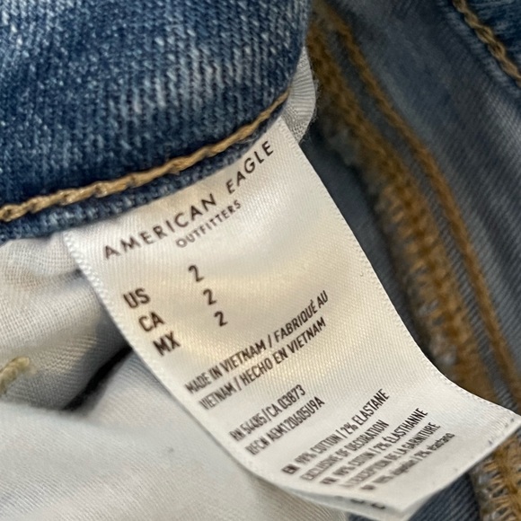 American Eagle Jean Shorts - Picture 4 of 6